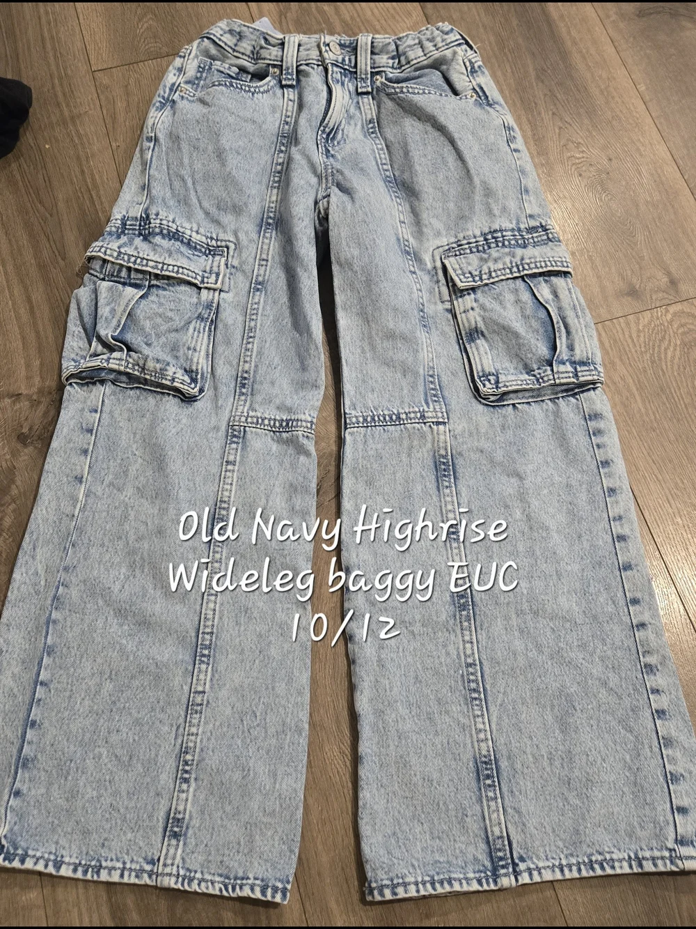 Old Navy Girls Light Wash Wide-Leg Cargo Jeans